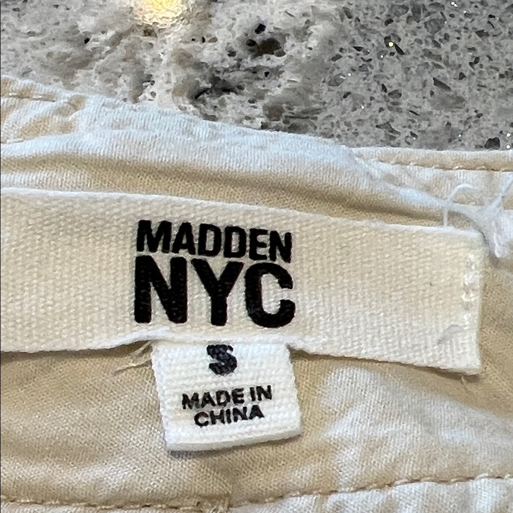 Steve Madden Beige Cargo Mini Skirt Shorts Size S - Picture 2 of 4